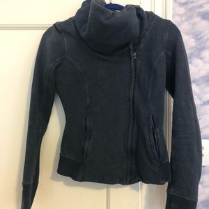 Lulu Lemon Zip Up Sweat Shirt